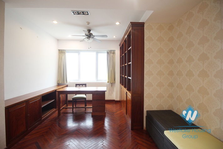 A nice penthouse for rent in P building, Ciputra, Ha Noi